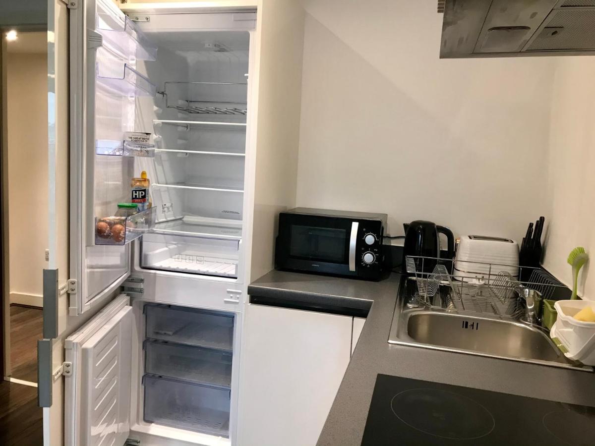 Modern Apartment Near Bullring バーミンガム エクステリア 写真