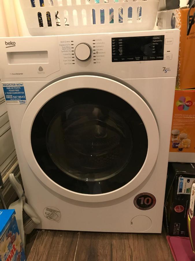 Modern Apartment Near Bullring バーミンガム エクステリア 写真